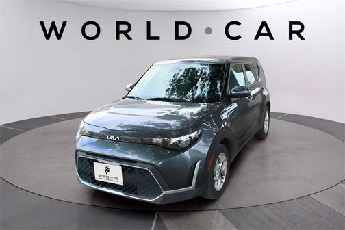 2023 Kia Soul LX w/ Tech Pkg, Keyless Entry,