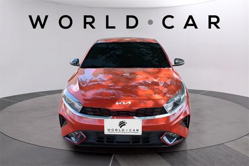 2023 Kia Forte GT-Line w/ Premium Pkg, Navigaiton,
