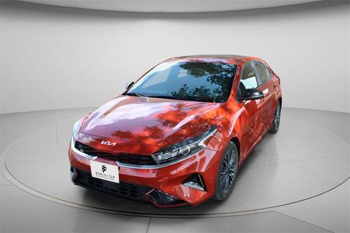 2023 Kia Forte GT-Line w/ Premium Pkg, Navigaiton,