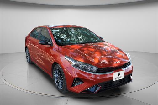 2023 Kia Forte GT-Line w/ Premium Pkg, Navigaiton,