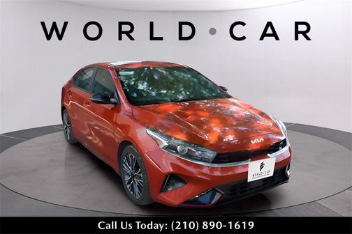 2023 Kia Forte GT-Line w/ Premium Pkg, Navigaiton,