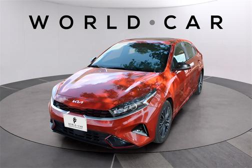 2023 Kia Forte GT-Line w/ Premium Pkg, Navigaiton,