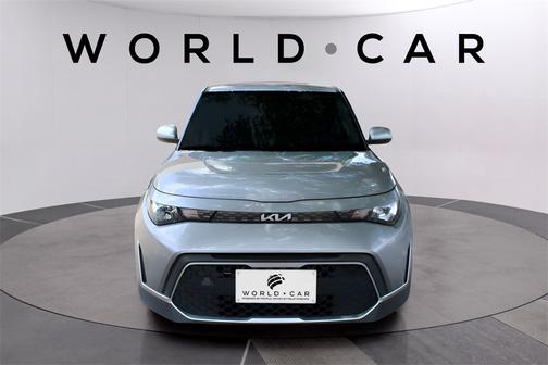 2023 Kia Soul LX w/ Tech Pkg, Keyless Entry, Rear