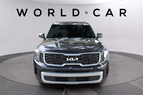 2025 Kia Telluride S w/ SynTex, 3rd Row, Rear Captains