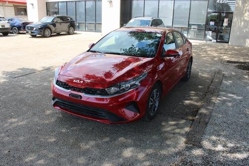 2024 Kia Forte LXS w/ Tech Pkg, Heated Mirrors,