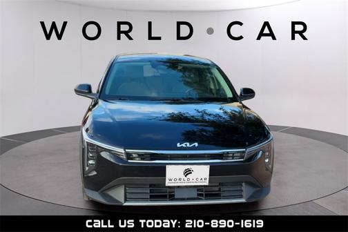 2025 Kia K4 EX w/ Keyless Entry, Remote Start,