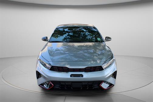 2023 Kia Forte GT-Line w/ Premium Pkg, Navigation,