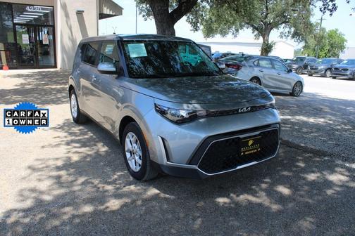 2024 Kia Soul LX w/ Tech Pkg, Lane Assist, Collision