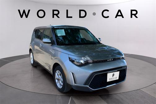 2024 Kia Soul LX w/ Tech Pkg, Lane Assist, Collision