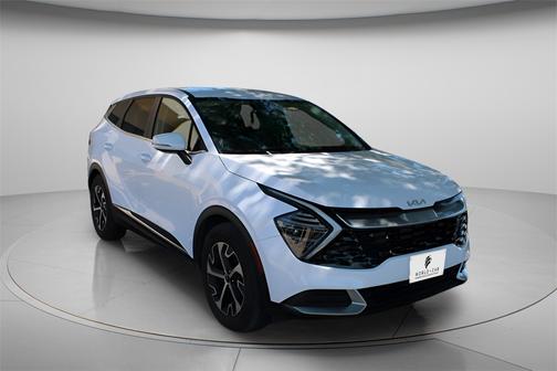 2025 Kia Sportage EX w/ SynTex, Navigation, Remote