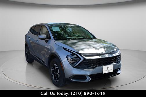 2024 Kia Sportage LX w/ Keyless Entry, Rear Camera,