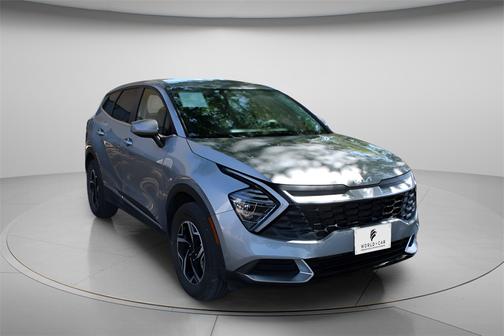 2024 Kia Sportage LX w/ Keyless Entry, Rear Camera,