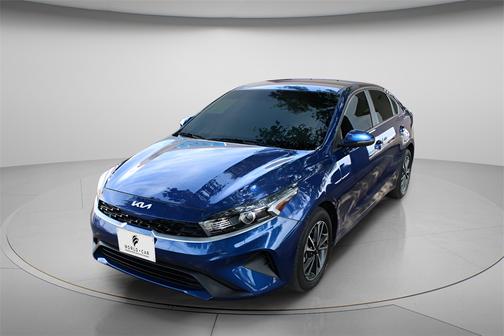 2024 Kia Forte LXS w/ Tech Pkg, Keyless Entry,