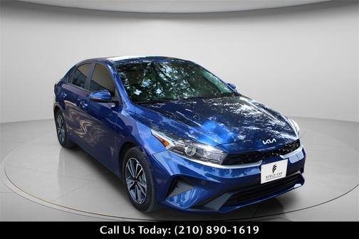 2024 Kia Forte LXS w/ Tech Pkg, Keyless Entry,