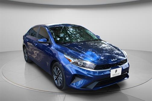 2024 Kia Forte LXS w/ Tech Pkg, Keyless Entry,