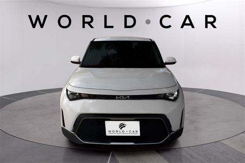 2024 Kia Soul LX w/ Tech Pkg, Lane Assist, Rear