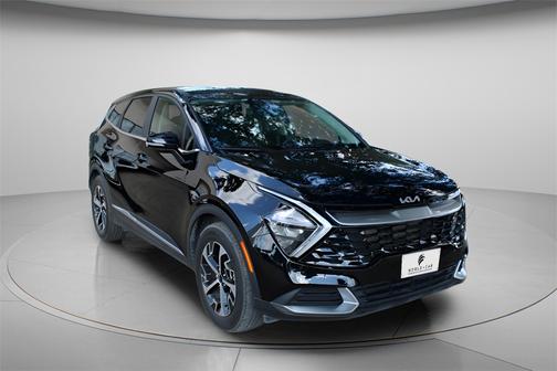 2023 Kia Sportage EX w/ SynTex, Navigation, Remote