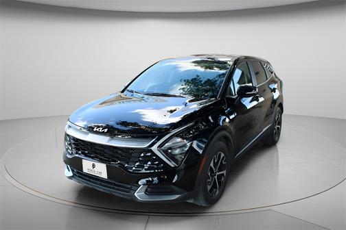 2023 Kia Sportage EX w/ SynTex, Navigation, Remote