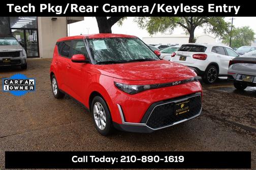2023 Kia Soul LX w/ Tech Pkg, Rear Camera, Keyless