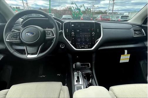 2025 Subaru Ascent Premium 8-Passenger
