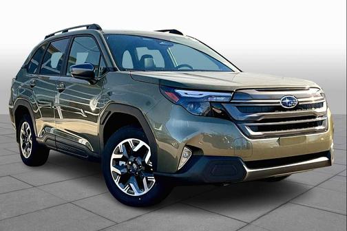 Autumn Green Metallic 2026 Subaru Forester Premium