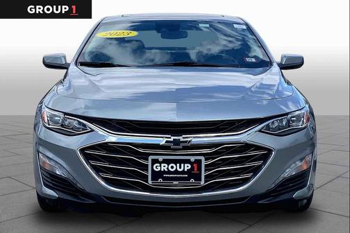 Sterling Gray Metallic 2023 Chevrolet Malibu FWD 2LT