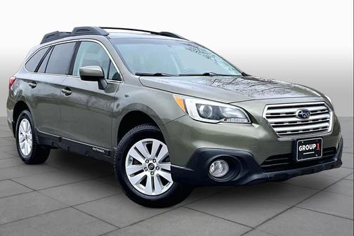 Wilderness Green Metallic 2017 Subaru Outback 2.5i Premium