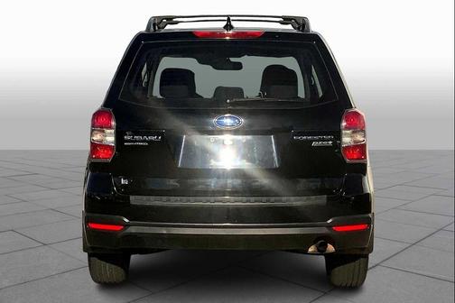 2016 Subaru Forester 2.5i