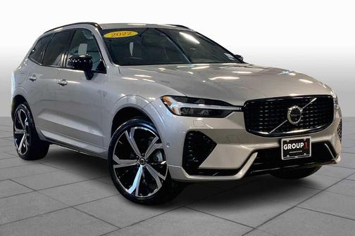 2022 Volvo XC60 Recharge Plug-In Hybrid T8 R-Design