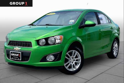 Dragon Green Metallic 2014 Chevrolet Sonic LT