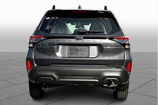 2025 Subaru Forester Base