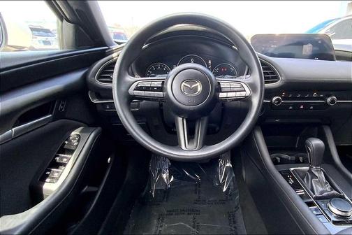 Snowflake White Pearl Mica 2021 Mazda Mazda3 FWD