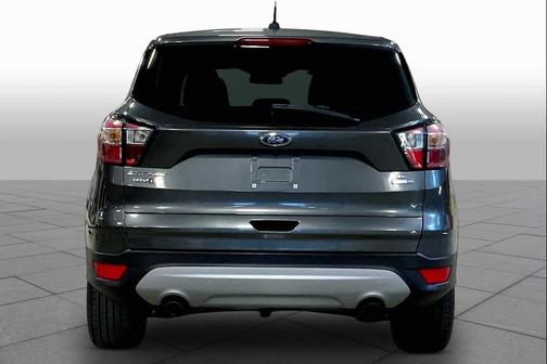 Magnetic 2017 Ford Escape SE