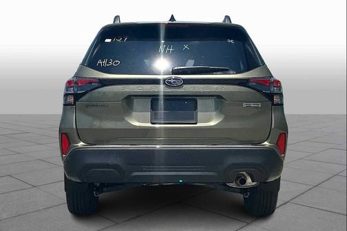 2025 Subaru Forester Hybrid Premium
