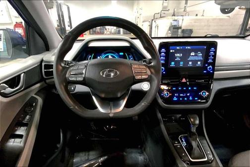 2020 Hyundai IONIQ Plug-In Hybrid SEL