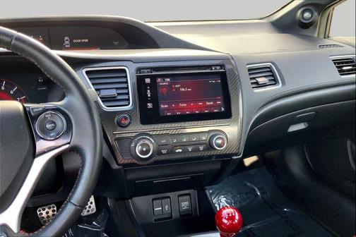 Modern Steel Metallic 2015 Honda Civic Si