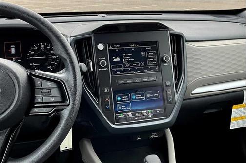 2025 Subaru Forester Base