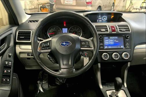 2016 Subaru Forester 2.5i