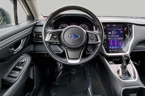 Crystal White Pearl 2021 Subaru Outback Premium