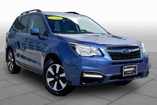 Quartz Blue Pearl 2017 Subaru Forester 2.5i Premium