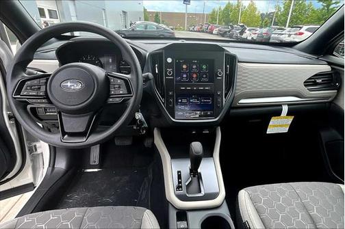 2025 Subaru Forester Base