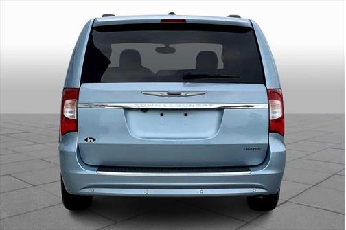 2013 Chrysler Town & Country Limited