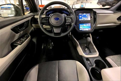 2025 Subaru Forester Base