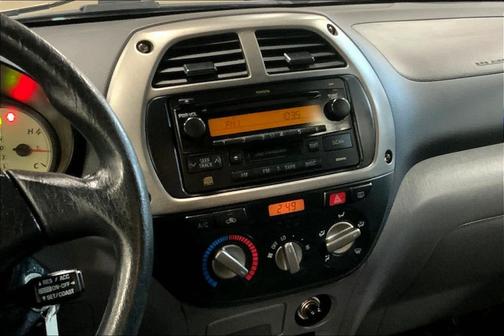 2003 Toyota RAV4 Base