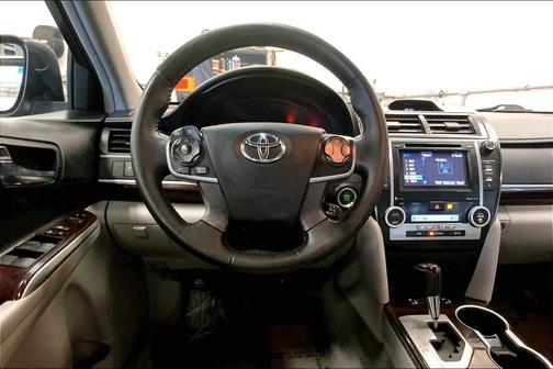 2014 Toyota Camry XLE