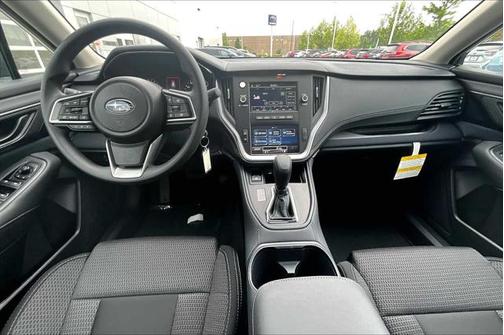 2025 Subaru Outback Base