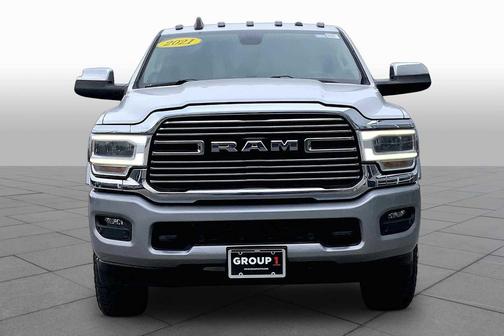 Bright White Clearcoat 2021 RAM 2500 Laramie Crew Cab 4x4 6'4' Box