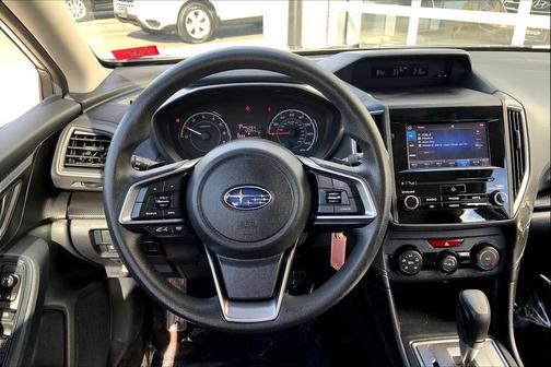 2019 Subaru Impreza 2.0i Premium