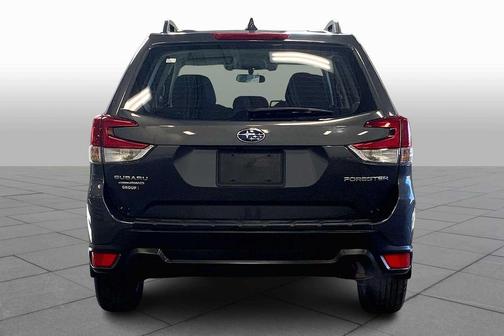 2021 Subaru Forester Base