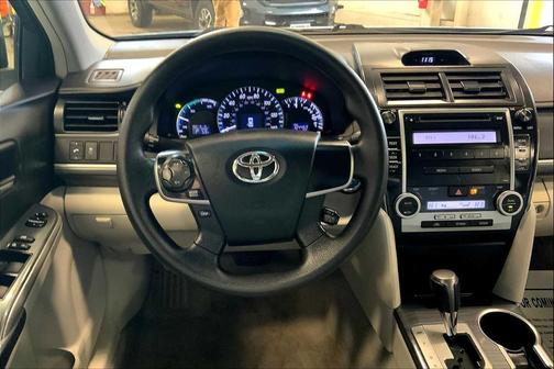 2012 Toyota Camry Hybrid LE
